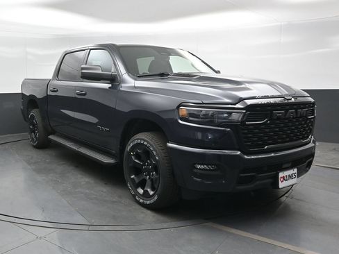 New 2026 RAM 1500 Express AWD/4WD image 4