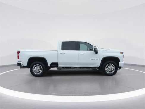 Used 2020 Chevrolet Silverado 3500 High Country w/ Z71 Off-Road Package image 9
