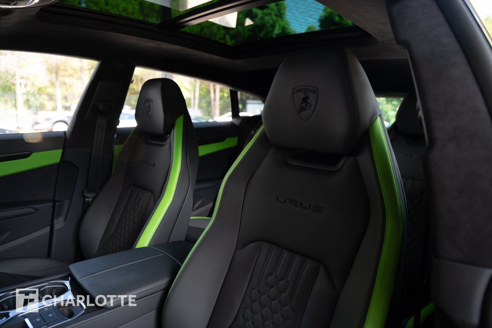 Used 2023 Lamborghini Urus S AWD/4WD image 16