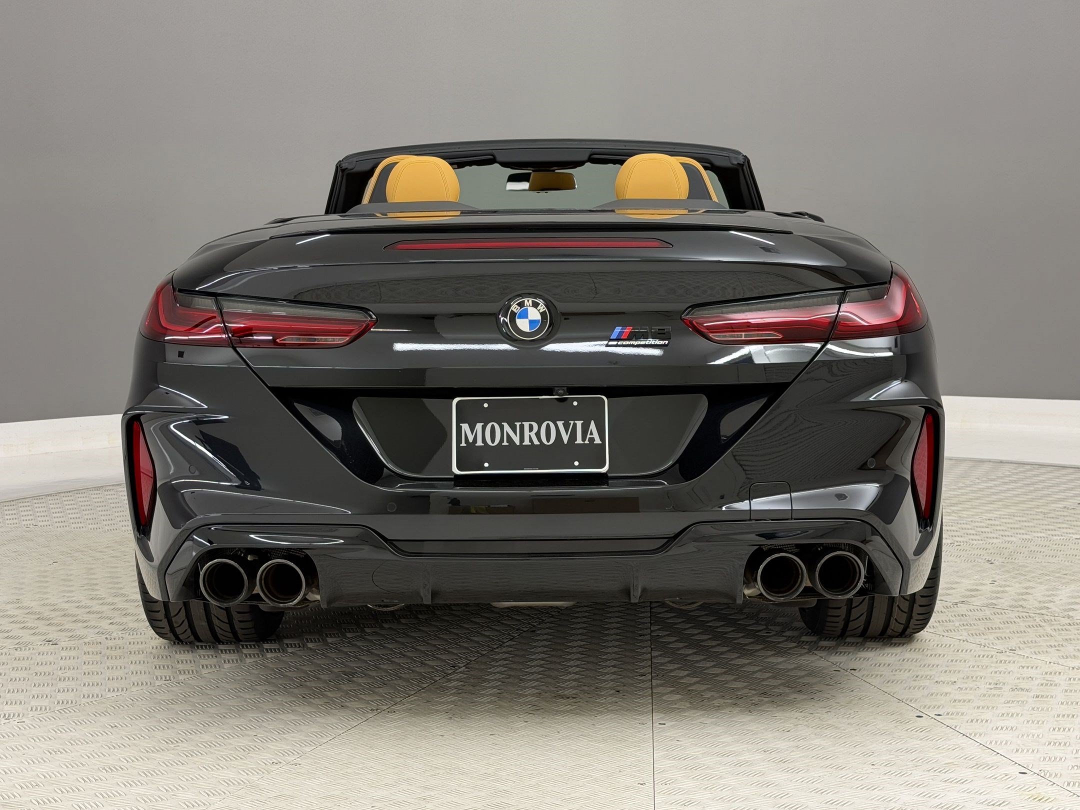 Used 2025 BMW M8 Competition AWD/4WD image 10