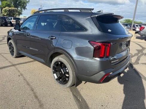 Used 2024 Kia Sorento SX AWD/4WD image 8