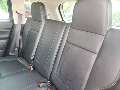 Used 2017 Jeep Compass High Altitude AWD/4WD image 18