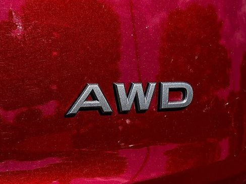 Used 2025 Nissan Rogue SV AWD/4WD image 10