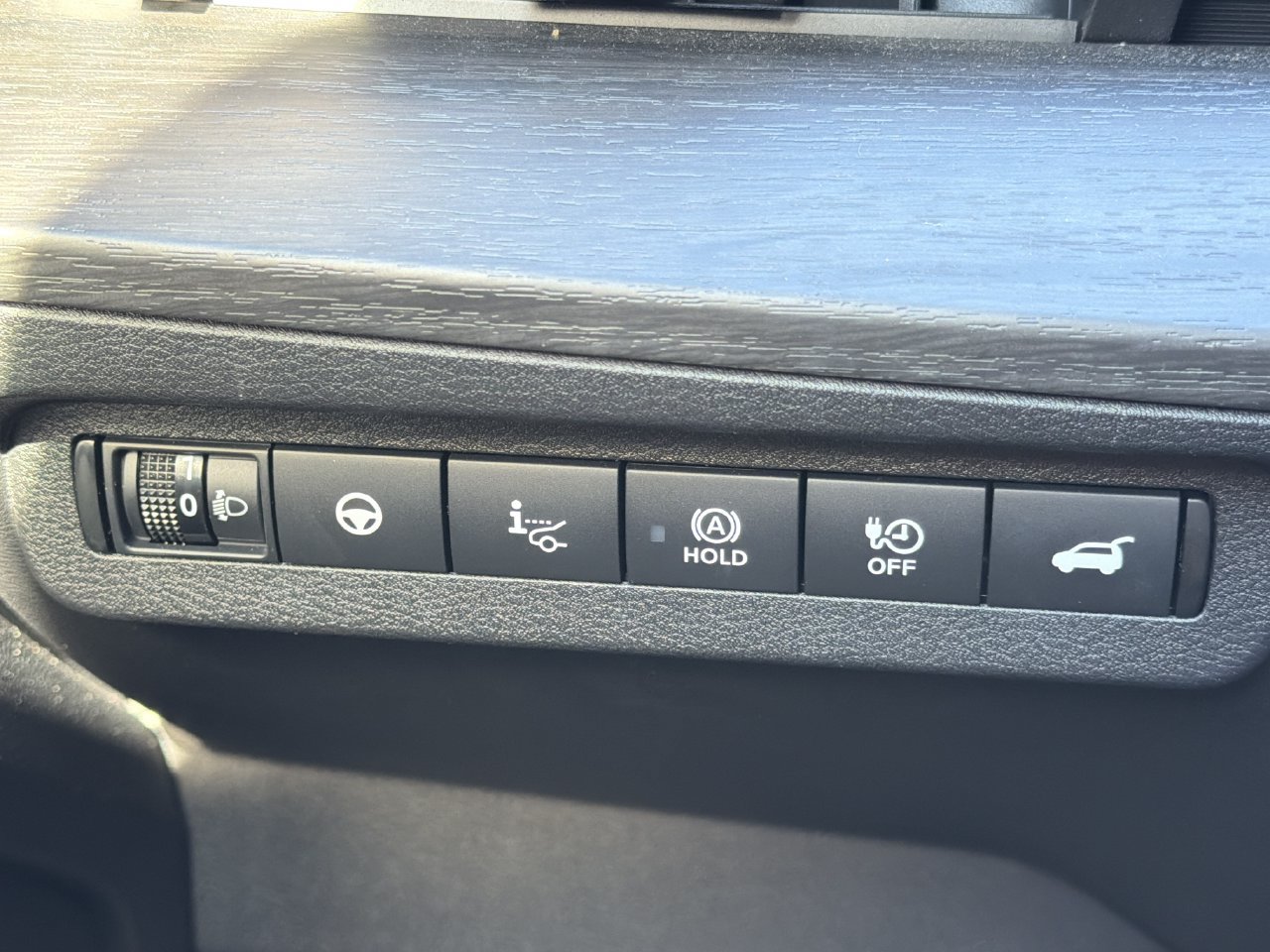 Certified 2024 Nissan Ariya FWD image 14