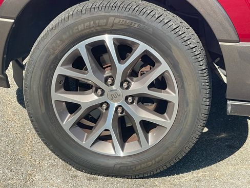 Used 2015 Ford Expedition EL King Ranch image 3