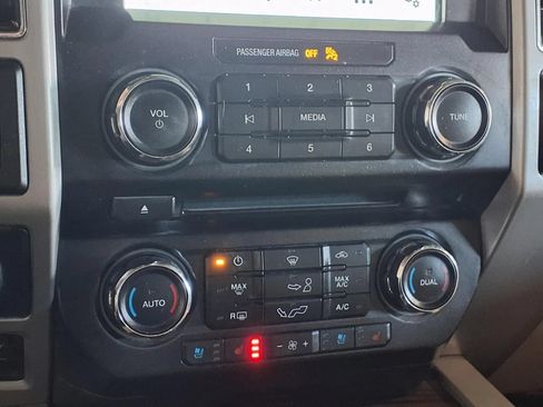 Used 2018 Ford F150 Lariat AWD/4WD image 22