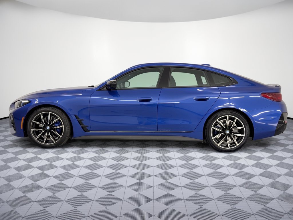 Used 2026 BMW M440i w/ Premium Package RWD image 2