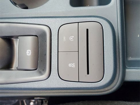 New 2025 Ford Maverick XL w/ Equipment Group 102A image 20