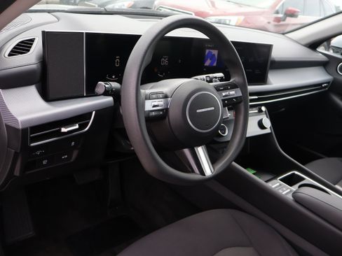 Used 2025 Hyundai Sonata SEL FWD image 24