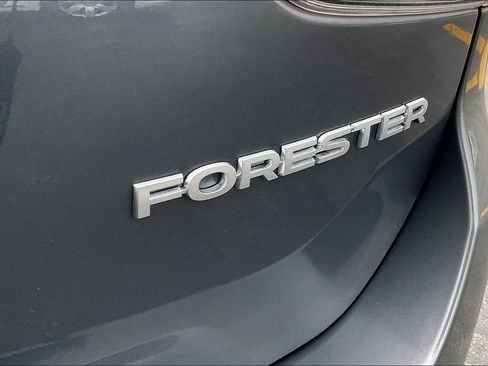Certified 2024 Subaru Forester Limited image 9