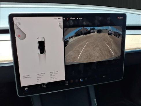 Used 2023 Tesla Model Y Long Range AWD/4WD image 22