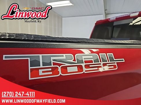 Used 2024 Chevrolet Silverado 1500 LT Trail Boss w/ Convenience Package II image 11