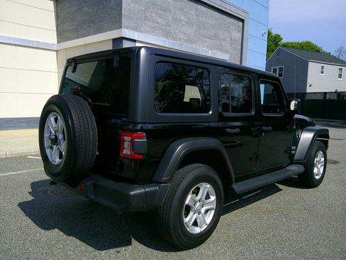 Used 2020 Jeep Wrangler Unlimited Sport S AWD/4WD image 10