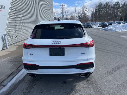 Used 2025 Audi Q5 Premium w/ Convenience Package image 33