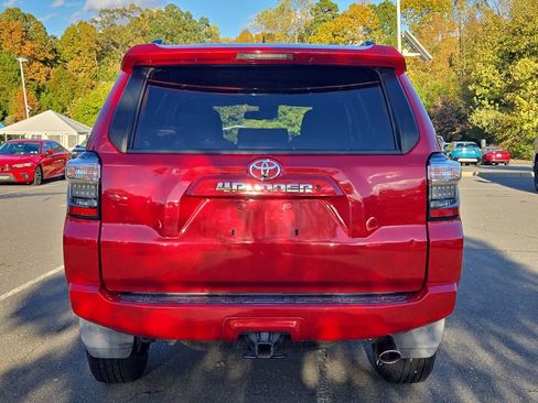 Used 2020 Toyota 4Runner SR5 image 5