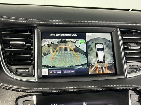 Used 2024 INFINITI QX50 Sport image 17