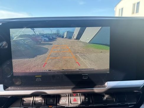 Used 2023 Chevrolet Silverado 1500 RST w/ Redline Edition image 17