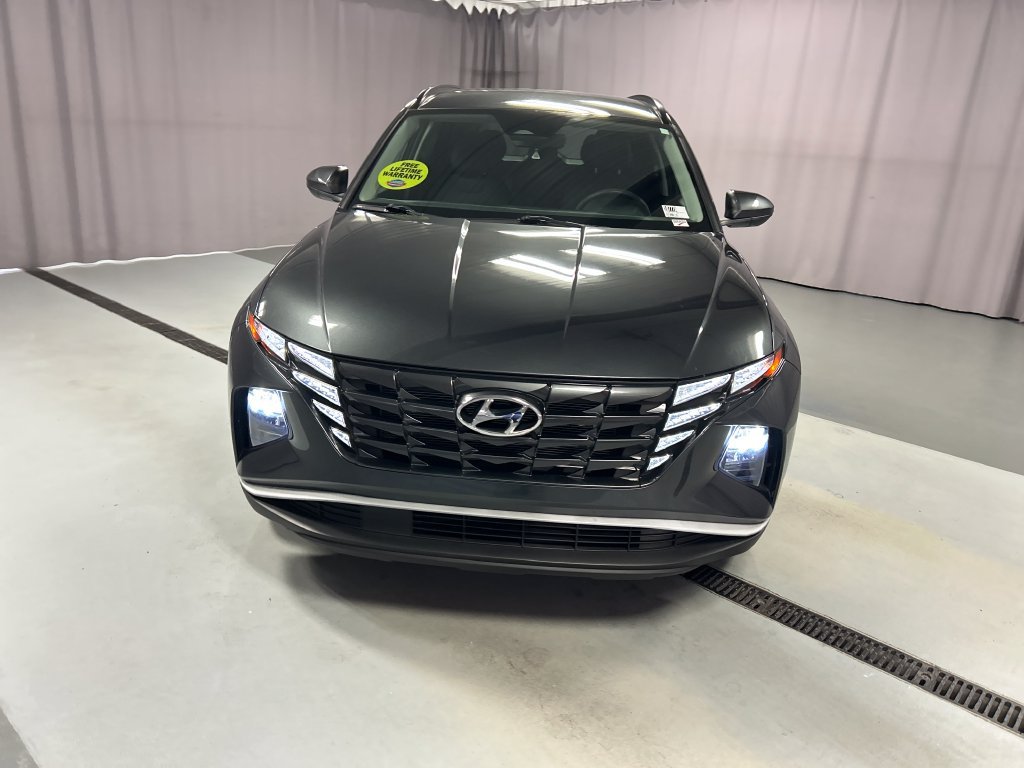Used 2024 Hyundai Tucson SEL FWD image 2
