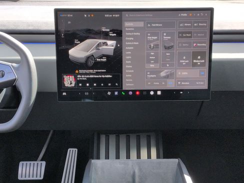 Used 2024 Tesla Cybertruck Cyberbeast image 30