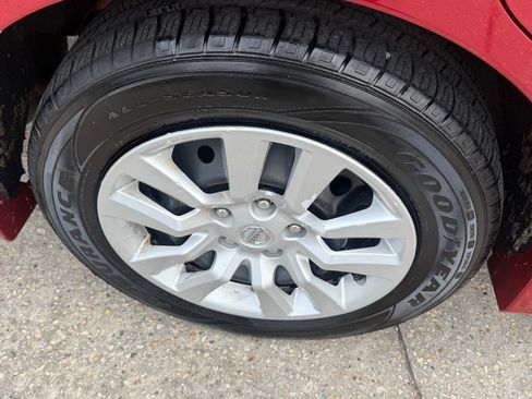 Used 2015 Nissan Altima 2.5 S w/ Power Driver Seat Package image 11