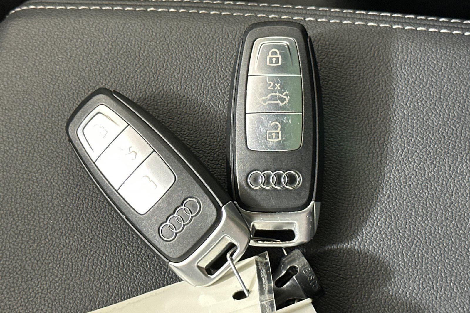Certified 2023 Audi Q4 e-tron Premium w/ Convenience Package AWD/4WD image 24