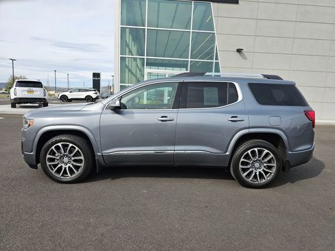 Used 2021 GMC Acadia Denali w/ GMC Pro Grade Package AWD/4WD image 3