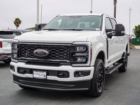 New 2025 Ford F250 Lariat w/ Lariat Ultimate Package image 3
