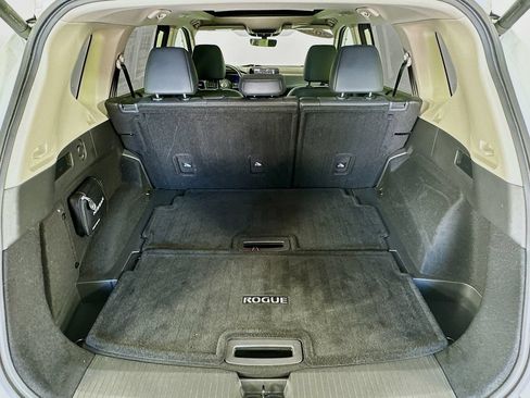 Certified 2023 Nissan Rogue Platinum AWD/4WD image 34