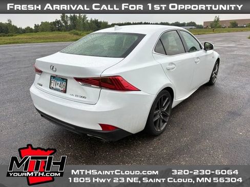 Used 2017 Lexus IS 300 F Sport w/ F Sport Package AWD/4WD image 8