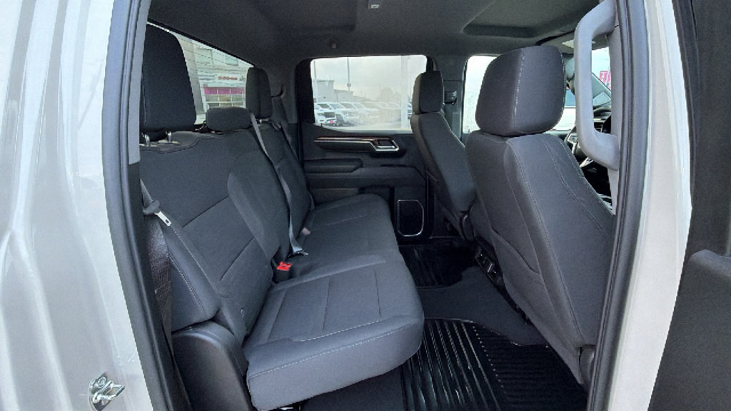 Used 2026 Chevrolet Silverado 1500 RST AWD/4WD image 29