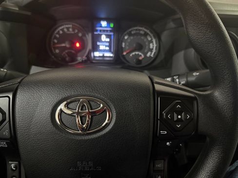 Used 2023 Toyota Tacoma SR AWD/4WD image 16