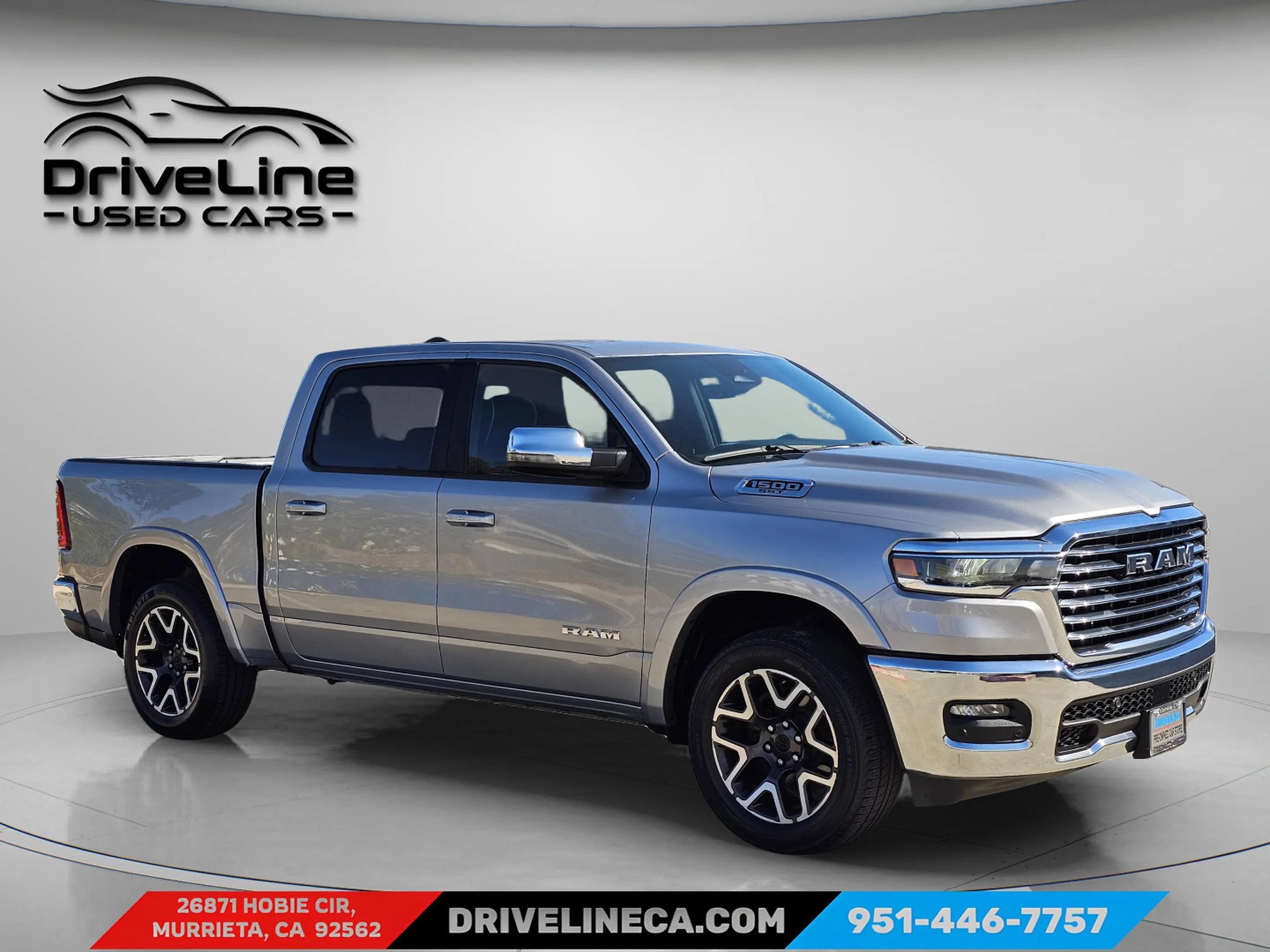 Used 2025 RAM 1500 Laramie AWD/4WD image 7