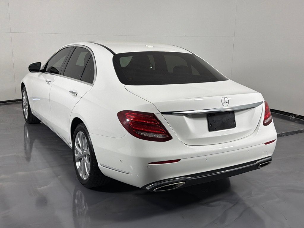 Used 2019 Mercedes-Benz E 300 4MATIC w/ Premium 1 Package image 7