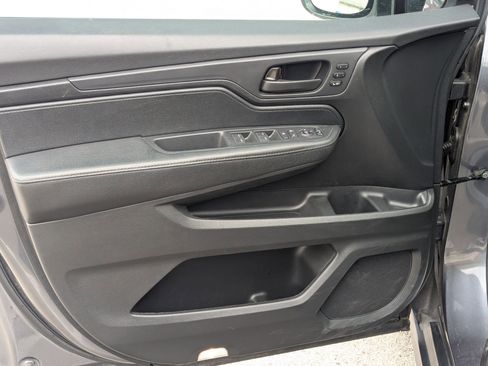 Used 2024 Honda Odyssey EX-L image 11