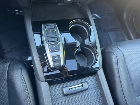 Used 2017 Honda Pilot Elite image 38