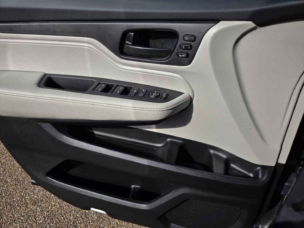 New 2027 Honda Odyssey EX-L image 16