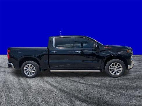 Used 2020 Chevrolet Silverado 1500 LTZ w/ LTZ Premium Package AWD/4WD image 3