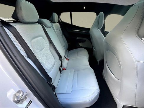 New 2025 Volvo EX30 Ultra w/ Protection Package Premier image 10