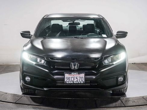 Used 2019 Honda Civic Sport image 2