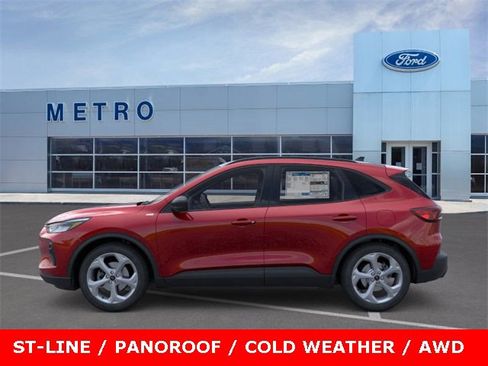 New 2025 Ford Escape ST-Line w/ Cold Weather Package image 4