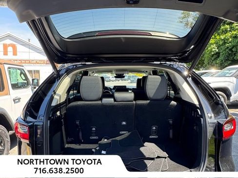 Used 2025 MAZDA CX-90 3.3 Turbo w/ Select Package AWD/4WD image 21