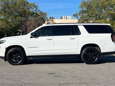 Used 2022 Chevrolet Suburban Premier image 7