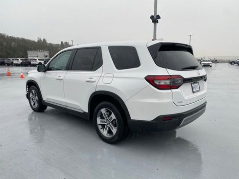Certified 2023 Honda Pilot EX-L image 9