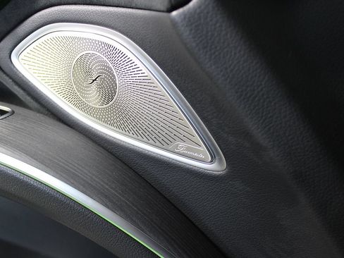 Used 2022 Mercedes-Benz EQS 450+ Sedan image 19
