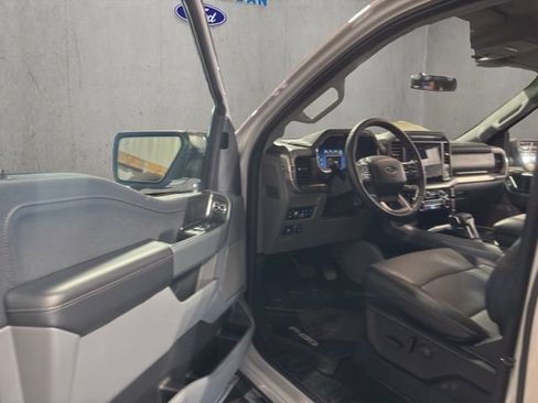 Used 2025 Ford F150 Lariat w/ Equipment Group 501A Mid AWD/4WD image 16