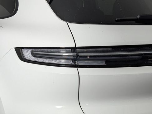 New 2026 Porsche Cayenne AWD/4WD image 16