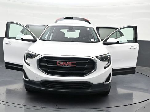Used 2020 GMC Terrain SLE FWD image 36