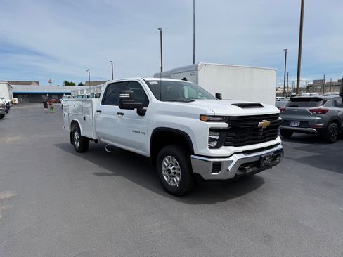 New 2026 Chevrolet Silverado 2500 W/T w/ WT Convenience Package AWD/4WD image 1