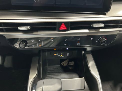 New 2026 Kia Sorento LX image 15