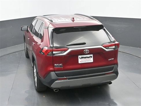 Used 2024 Toyota RAV4 Limited image 15